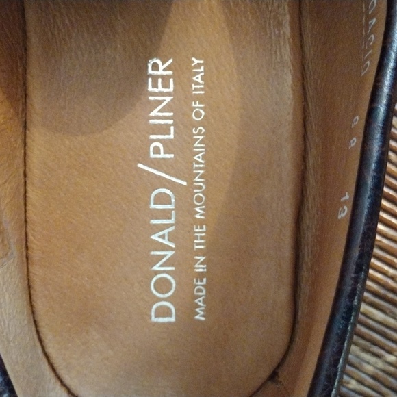 Donald J. Pliner Dacio-68 Brown Ostrich Embossed Loafers, Size 13 - Picture 10 of 10